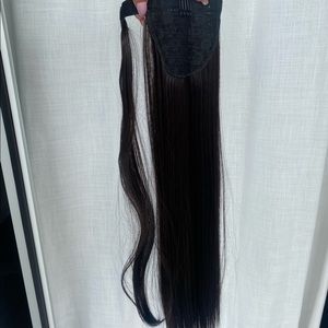 Ponytail hair extension